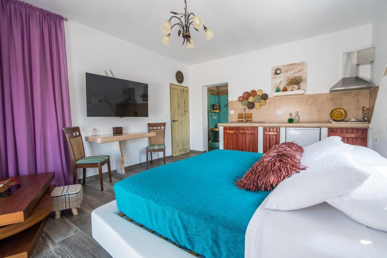 Elaiolithos - Luxury Villa Suites - Adults Only Khalkíon Eksteriør billede